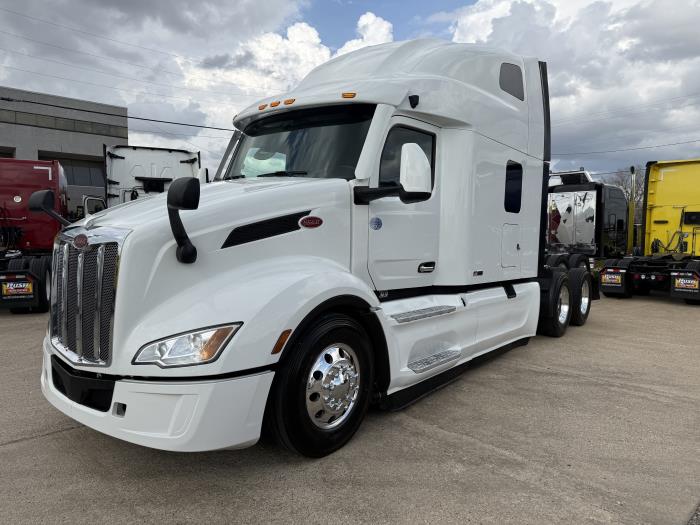 2024 Peterbilt 579-0