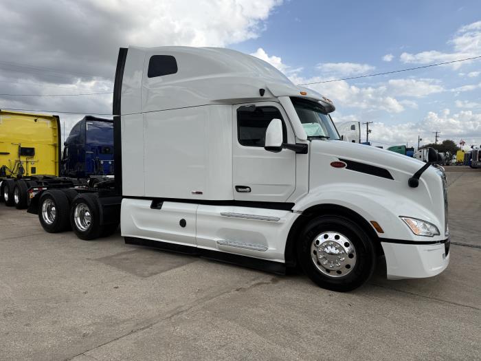 2024 Peterbilt 579-1