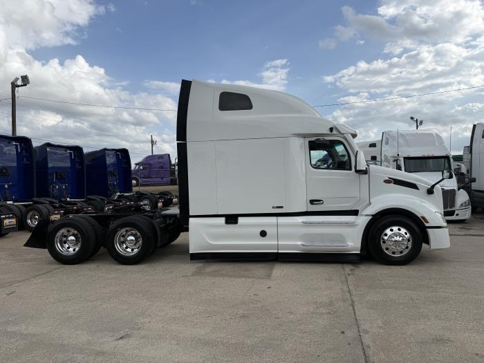 2024 Peterbilt 579-25