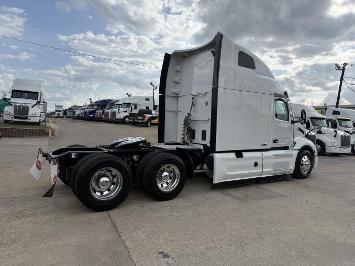2024 Peterbilt 579-27