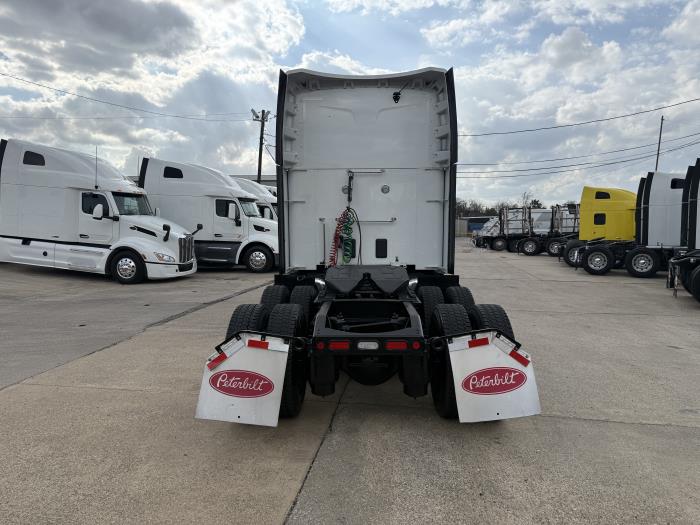 2024 Peterbilt 579-31