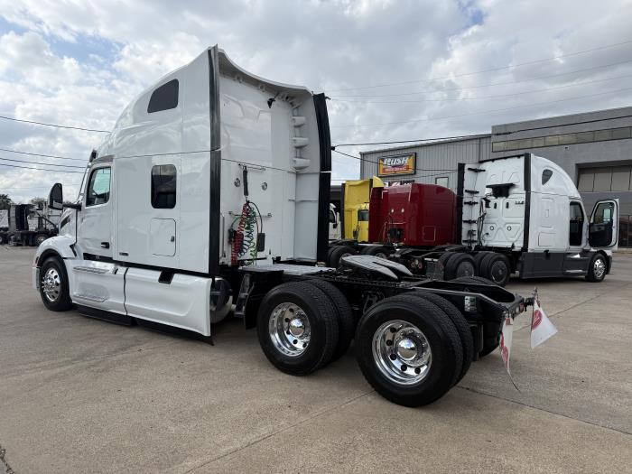 2024 Peterbilt 579-33