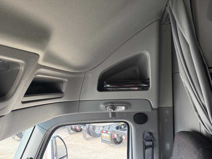 2024 Peterbilt 579-11