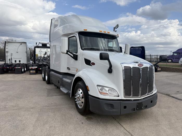 2021 Peterbilt 579-19