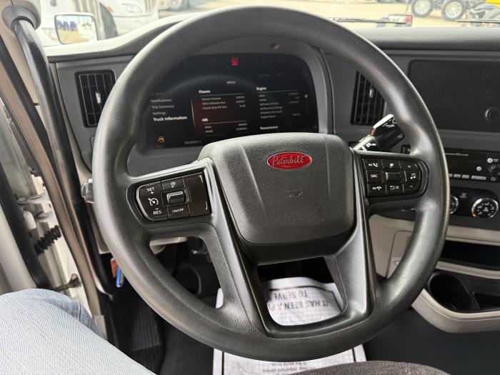 2024 Peterbilt 579-3