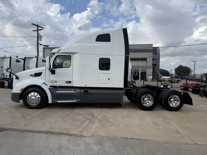 2021 Peterbilt 579-34