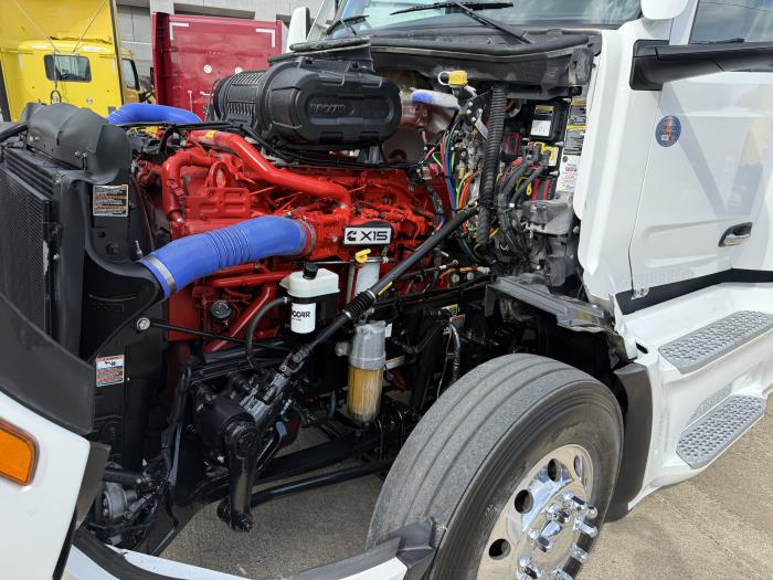 2024 Peterbilt 579-38