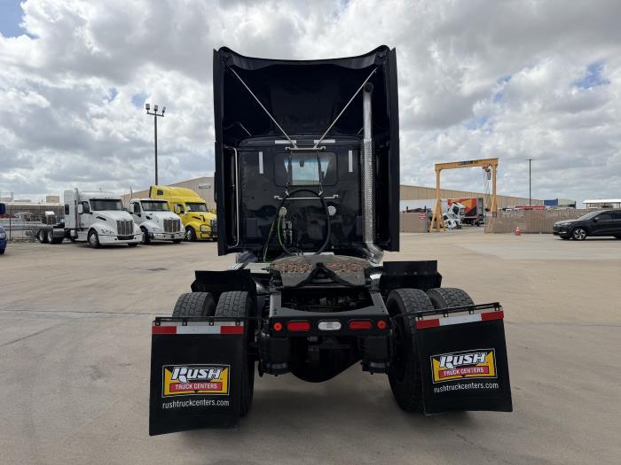 2021 Peterbilt 579-3