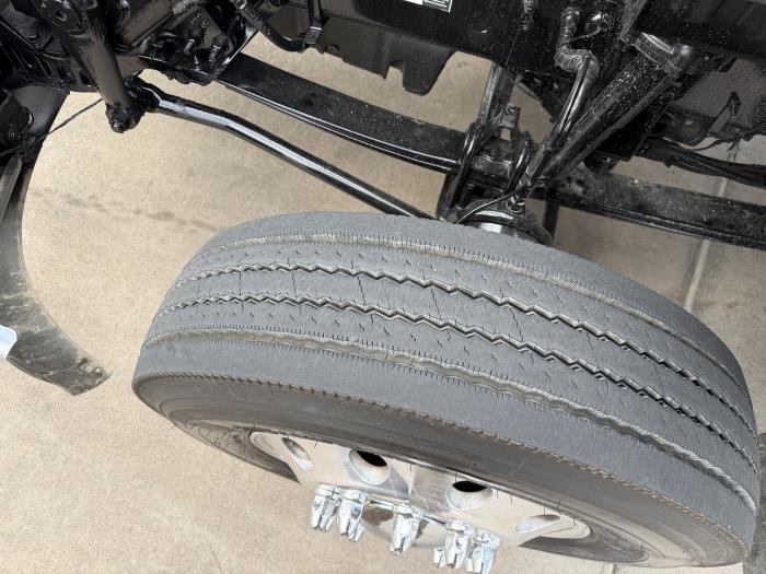 2021 Peterbilt 579-17