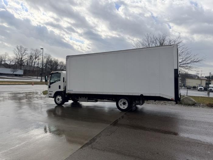 2025 Isuzu NPR-HD-16