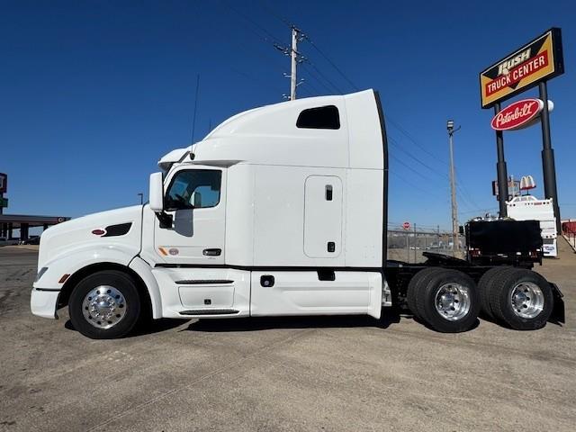 2022 Peterbilt 579-2