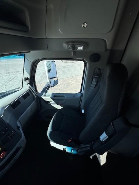 2022 Peterbilt 579-21