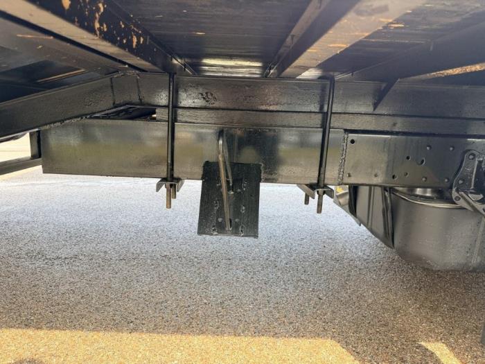 2026 Isuzu NPR-HD-15