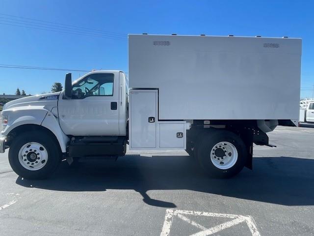 2025 Ford F-650-0