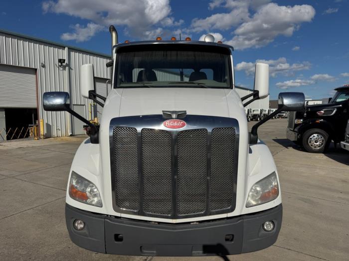 2020 Peterbilt 579-1