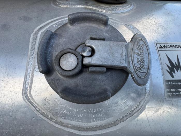 2020 Peterbilt 579-21