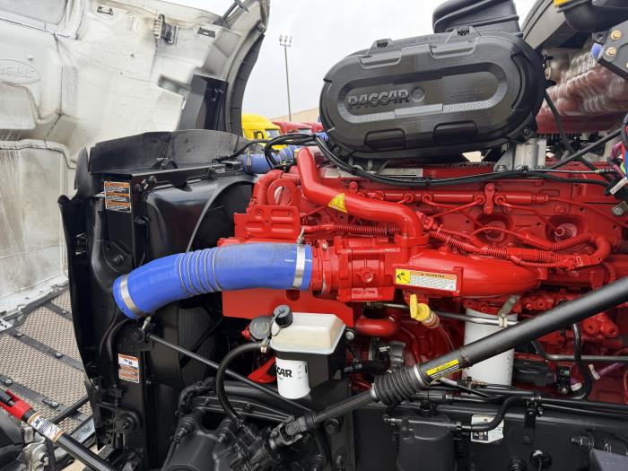 2024 Peterbilt 579-17