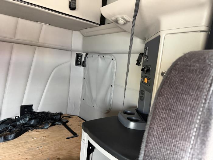 2024 Peterbilt 579-33