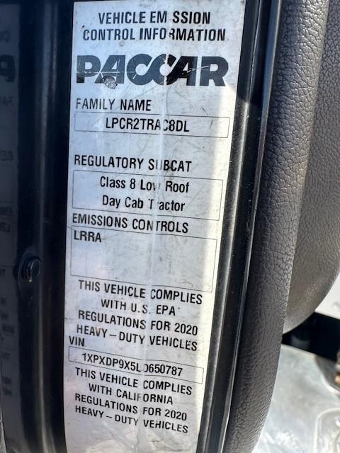 2020 Peterbilt 579-2