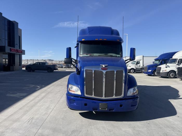 2022 Peterbilt 579-20
