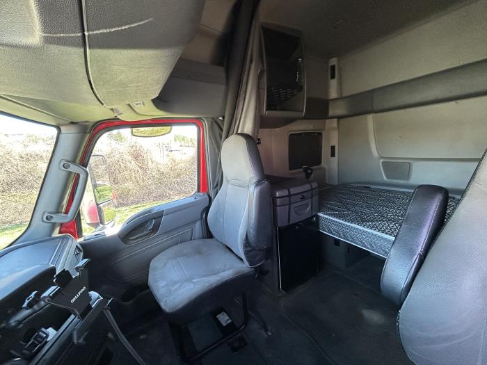 2019 International LT625-14