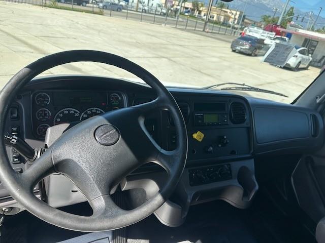 2019 Freightliner Business Class M2 106-7