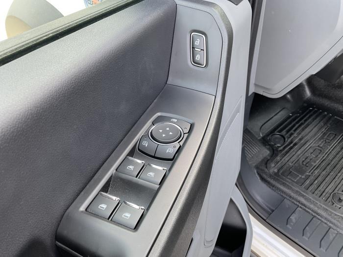 New 2024 Ford F-550 - photo 16