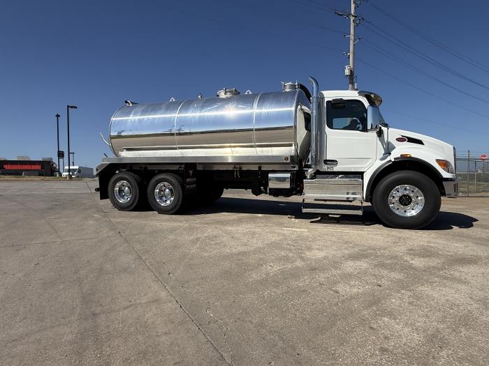 2026 Peterbilt 548-11