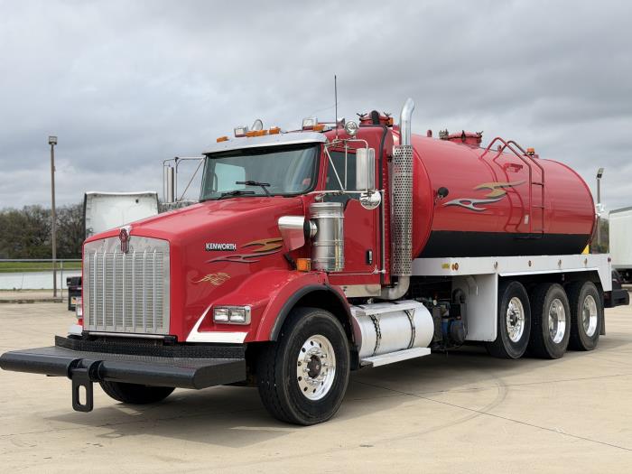 2012 Kenworth T800-1