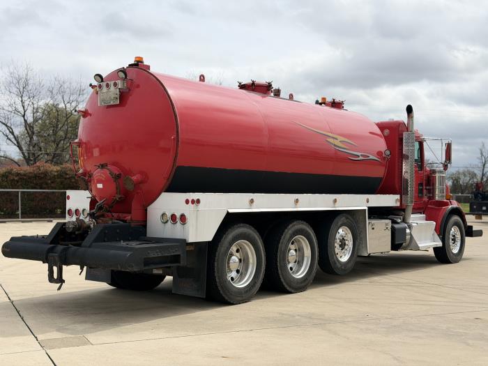 2012 Kenworth T800-5