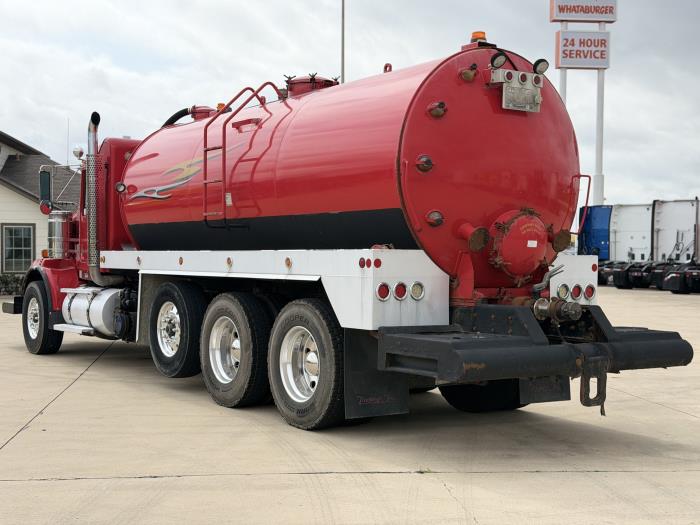 2012 Kenworth T800-7