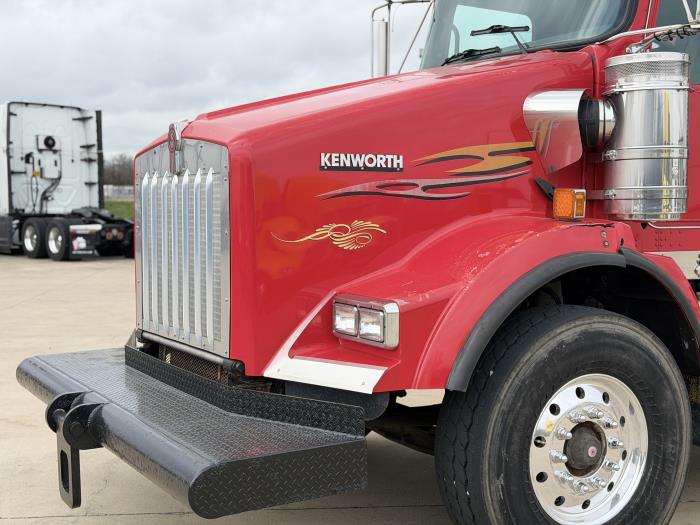 2012 Kenworth T800-10