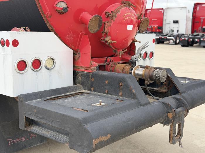 2012 Kenworth T800-14