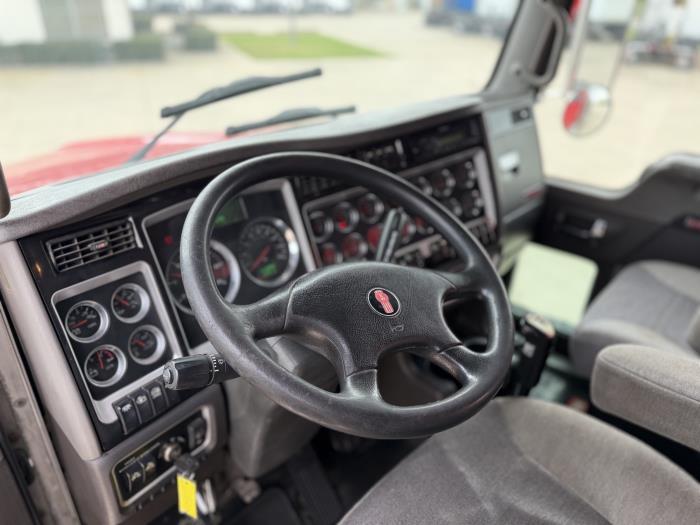 2012 Kenworth T800-22
