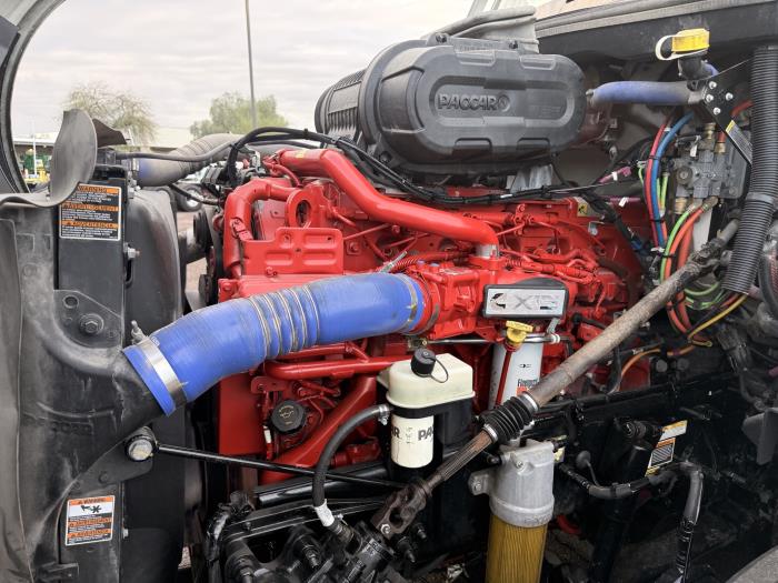 2024 Peterbilt 579-9