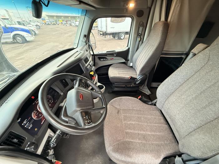 2024 Peterbilt 579-10