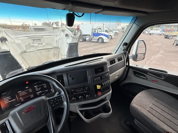 2024 Peterbilt 579-12