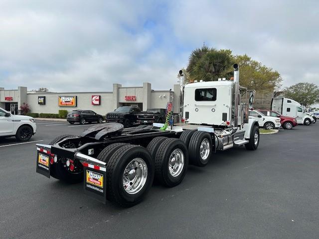 2027 Peterbilt 589-5