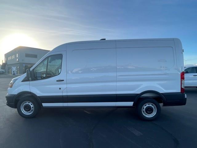 2026 Ford Transit-250-6