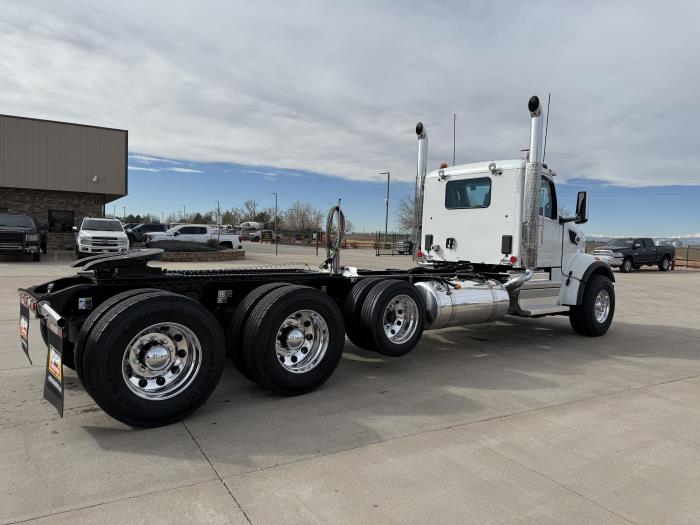 2027 Peterbilt 567-5
