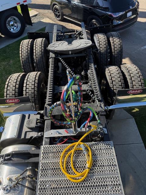 2027 Peterbilt 567-14