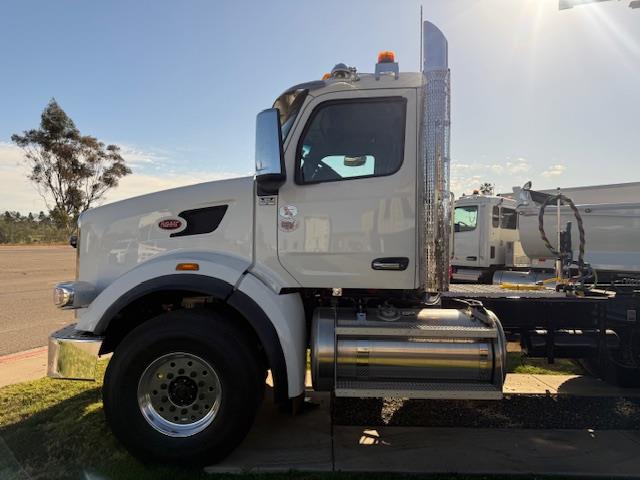 2027 Peterbilt 567-4