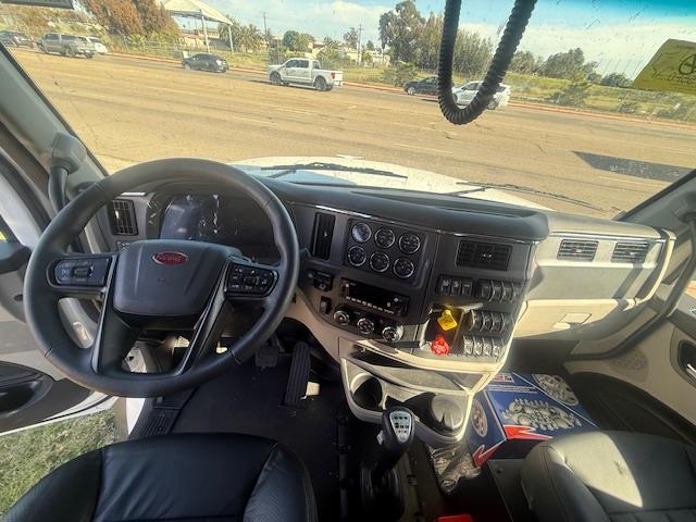 2027 Peterbilt 567-10