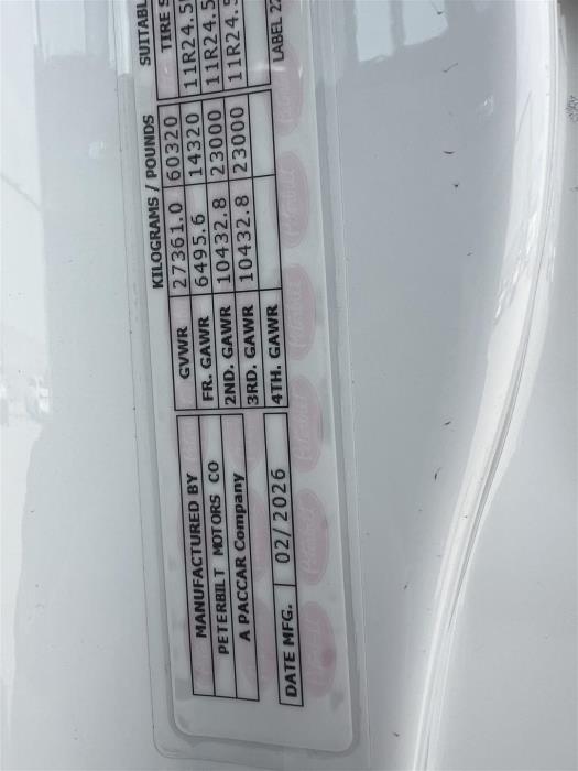 2027 Peterbilt 589-31