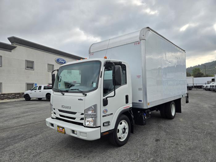 2022 Isuzu NPR-XD-4