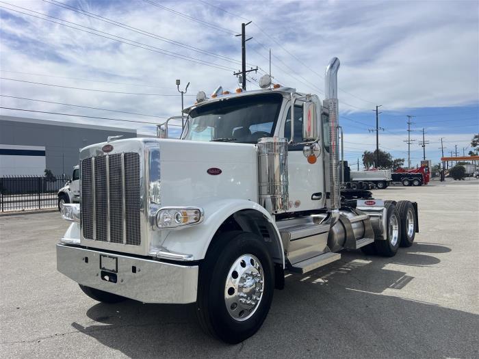 2027 Peterbilt 589-1