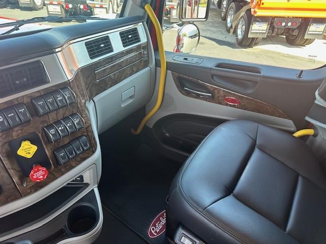 2027 Peterbilt - image 16