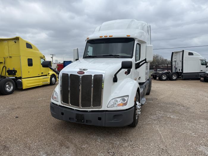 2021 Peterbilt 579-22