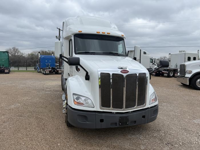 2021 Peterbilt 579-24