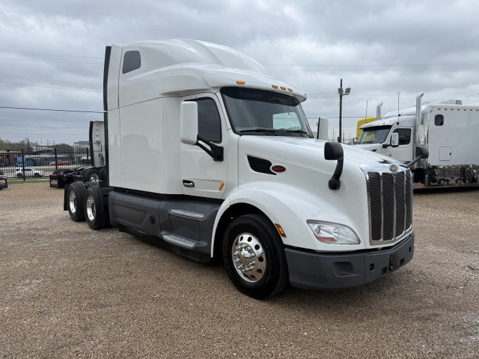 2021 Peterbilt 579-26